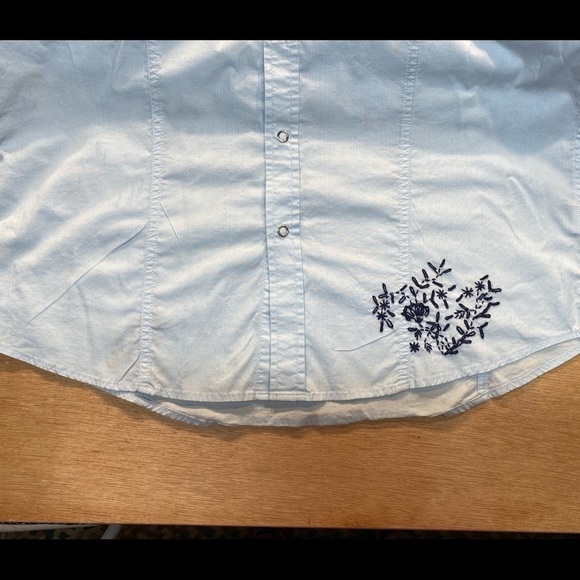 7 DIAMONDS Button Down XL - Picture 4 of 5